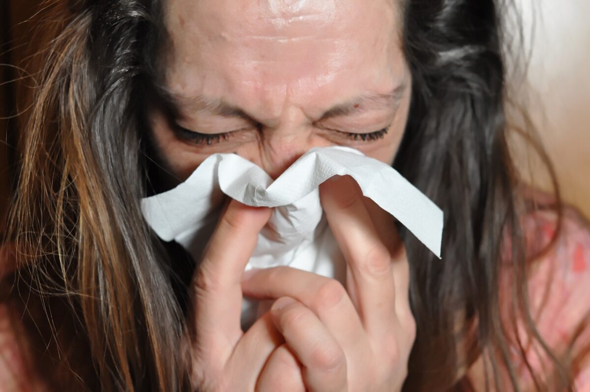 Distinguishing and coping with colds and body aches 1