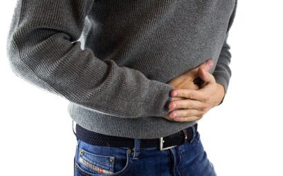 Stomach pain 2821941 1280