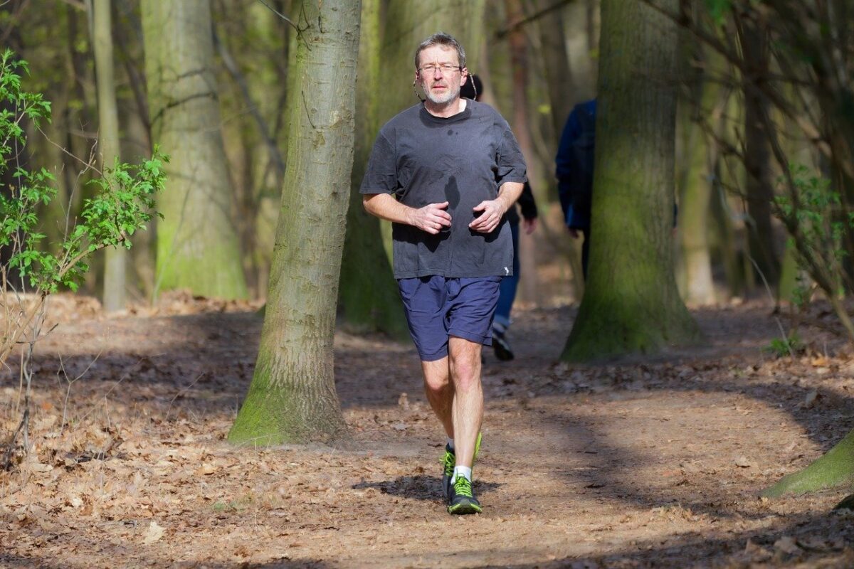 a review of the sense of crisis in middle age 1