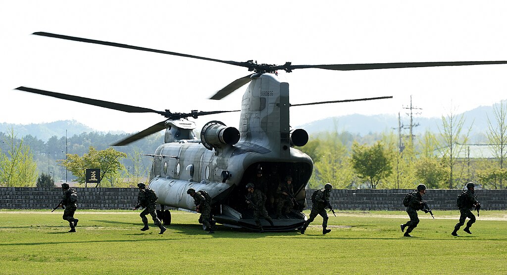 1024px 2015.4.27 Republic of Korea Army Special Warfare Command, 13th Airborne Brigade