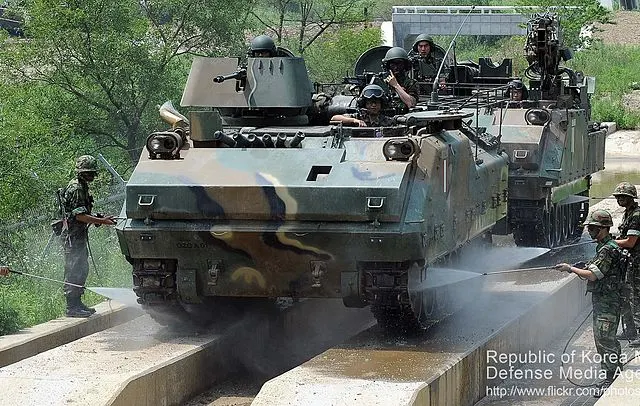 K200A1 장갑차 비교분석