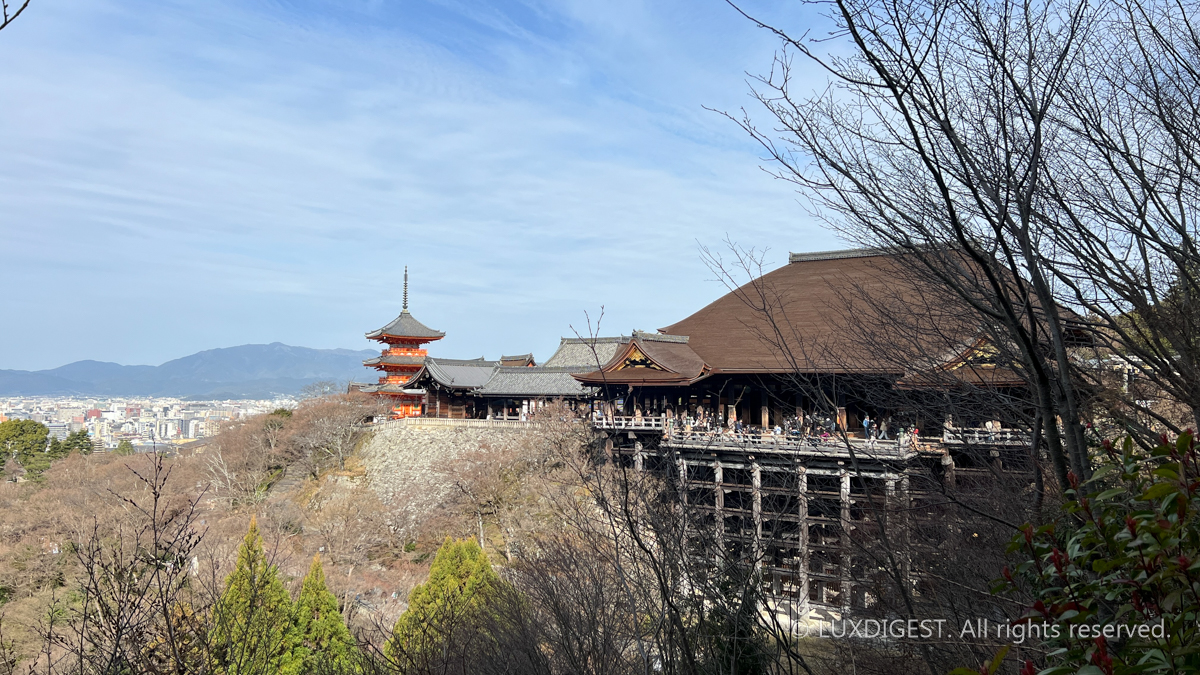 Kiyomizu dera Shrine in kyoto 260306