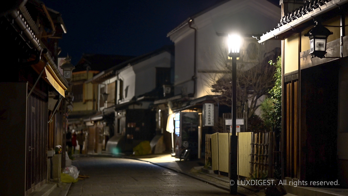 Ninenzaka in Kyoto nighttime with warm lighting and traditional architecture
