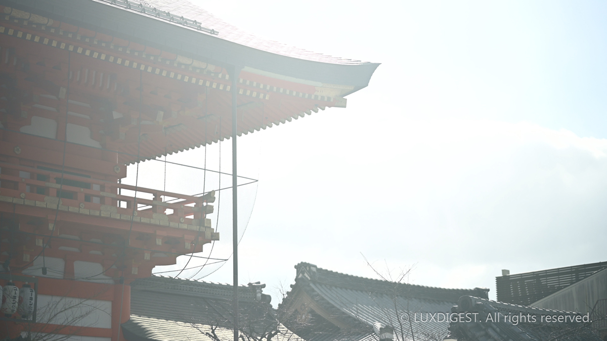 Yasaka Shrine in Kyoto {Date (YYMMDD)} {Sequence number (0001)}