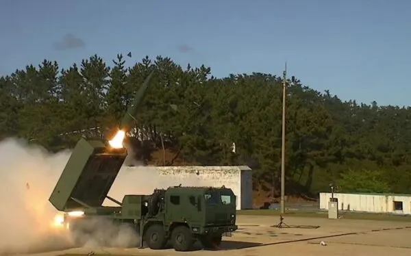 천무 다연장로켓(MLRS) 비교분석