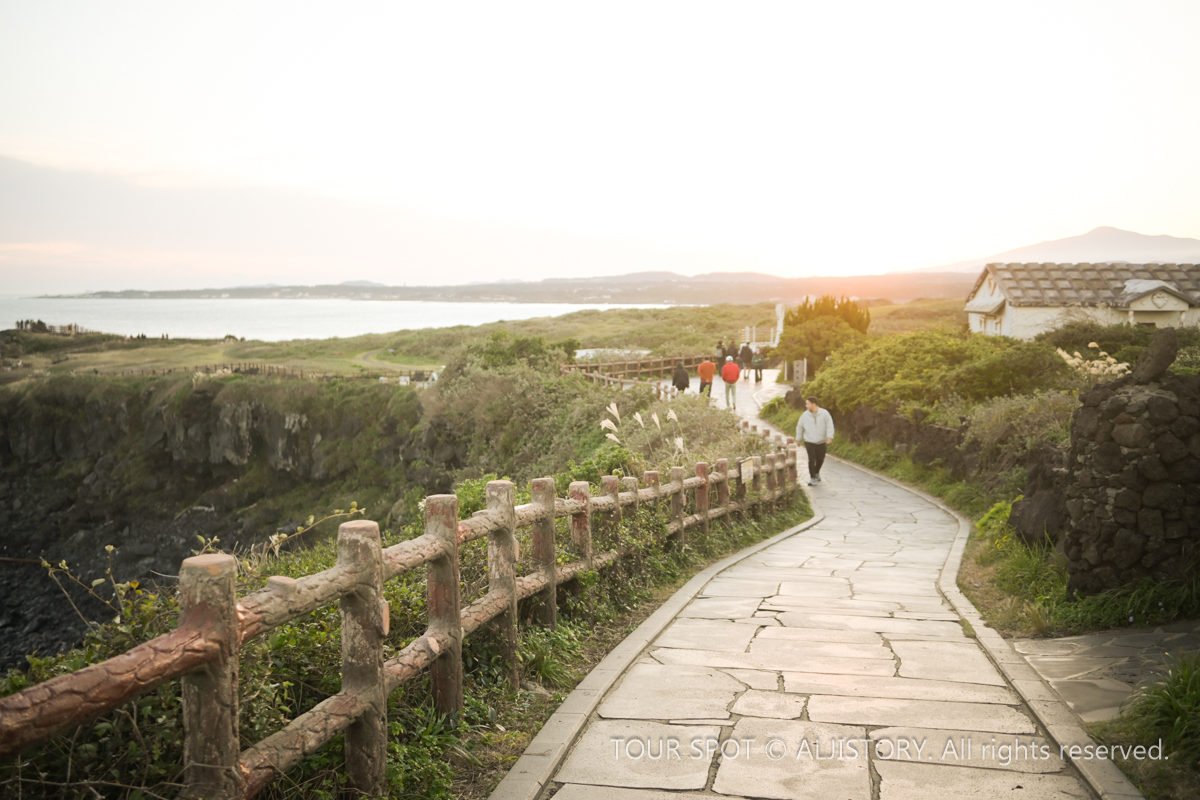 Seopjikoji, Jeju's famous sunset tourist attraction