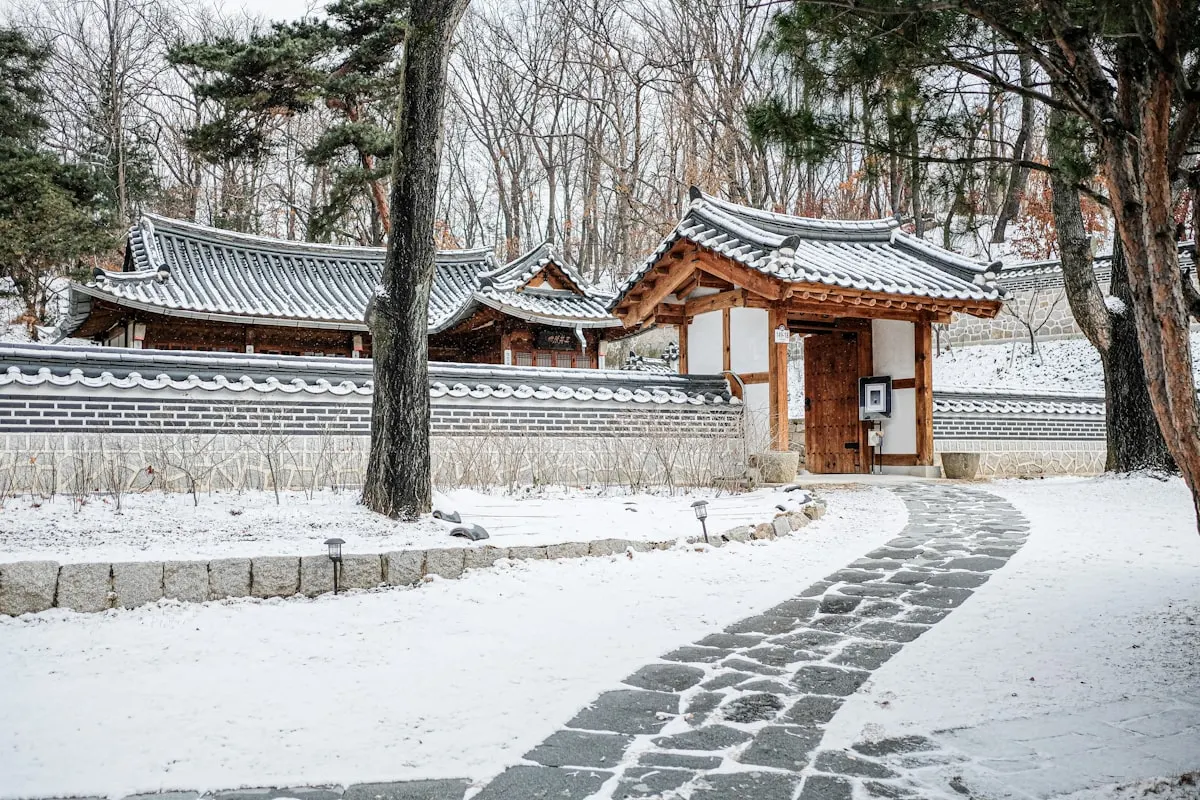 외국인 도시민박·한옥, 바가지요금 1회 적발 시 영업정지