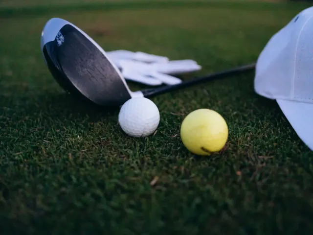 PXG Xtreme Tour: 예산 투어 볼의 제조 품질 분석