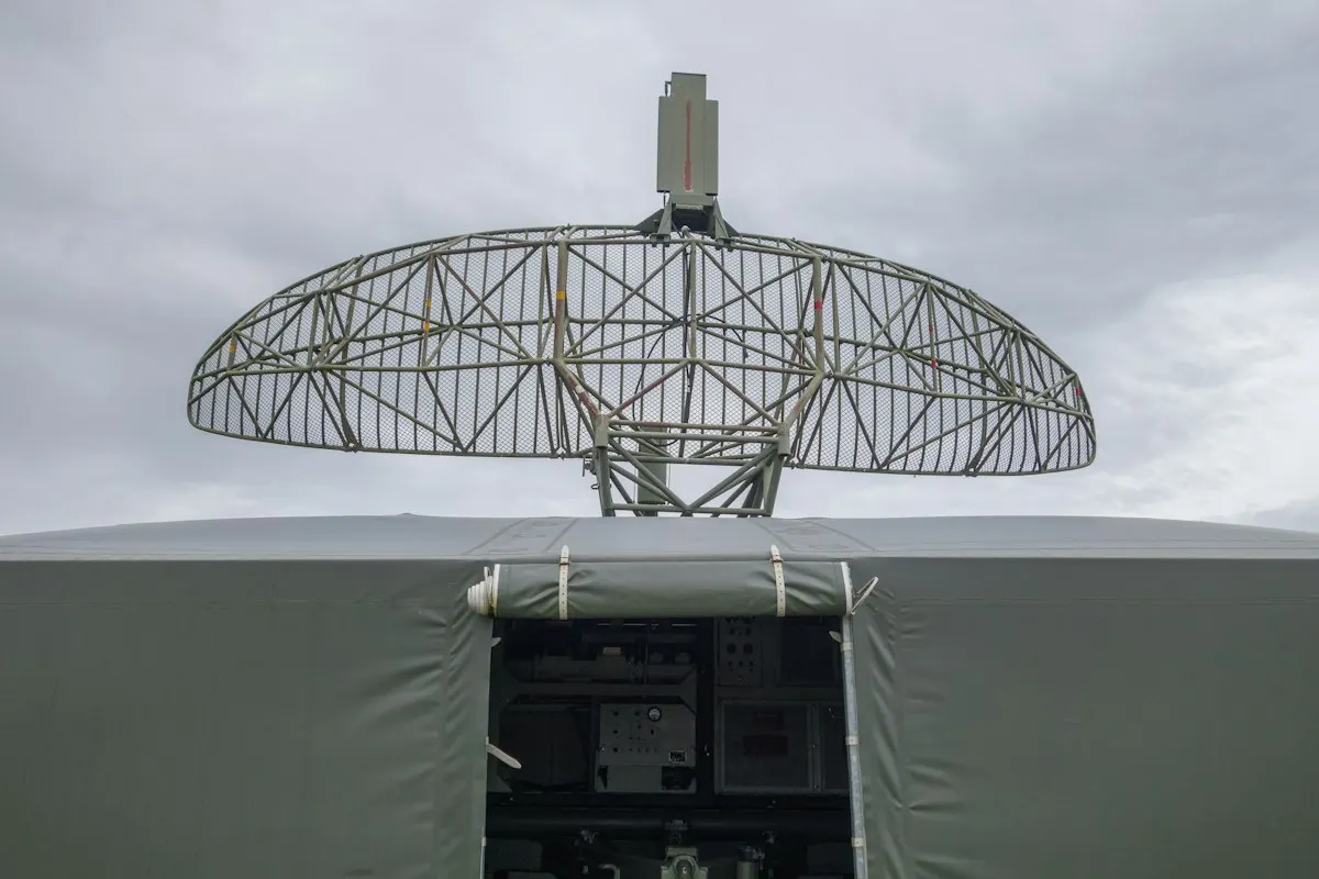 LeoLabs, 새로운 모바일 우주 레이더 직접 판매 계획