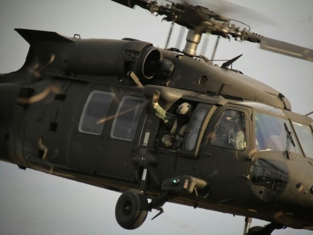 미국 육군 UH-60M 블랙호크 주문, MV-75 전환의 불확실한 길을 연결하다