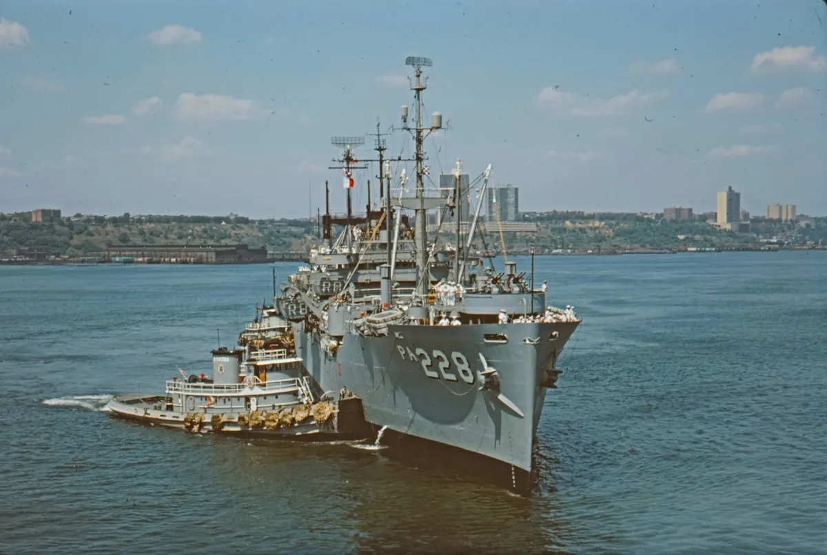 USS Theodore Roosevelt, 항공모함의 최근 동향